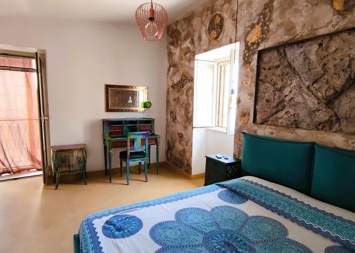 The Artist\'S House