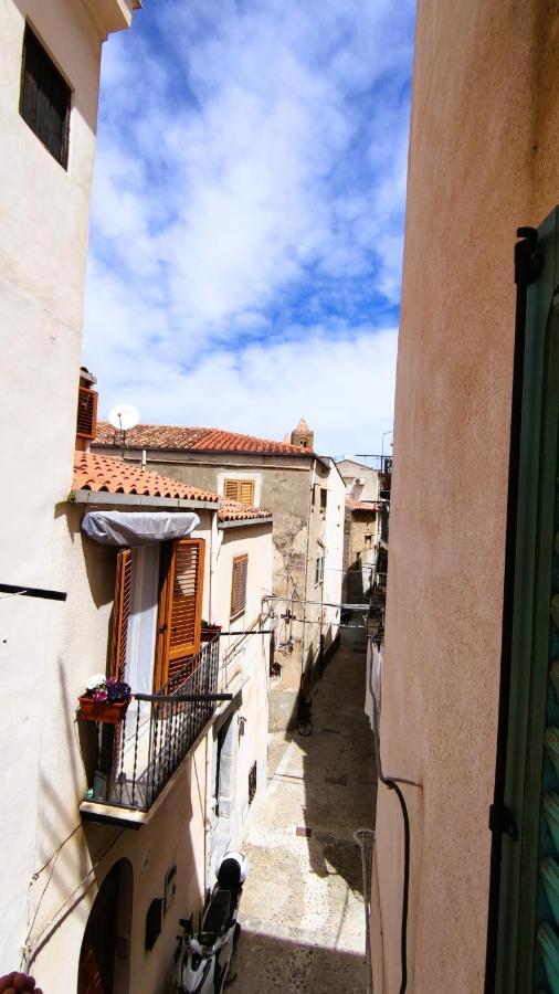 The Artist's House * Cefalu